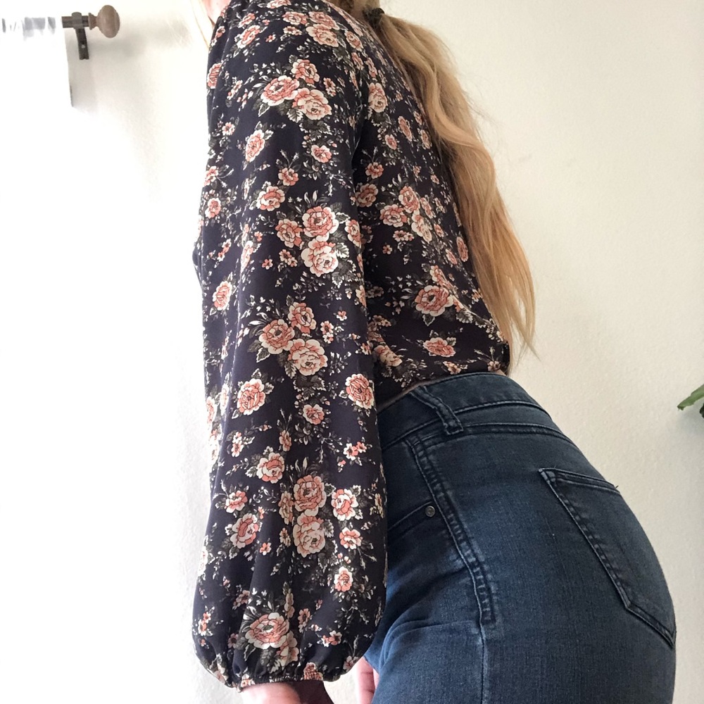 Flowy spring top - Picture 3 of 7